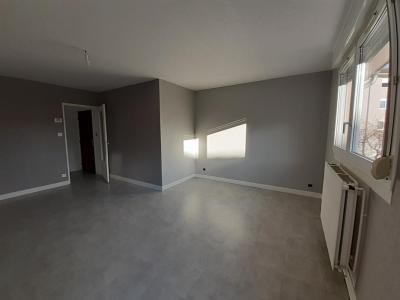 Annonce Location 4 pi�ces Appartement Chauffailles 71