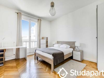 Louer Appartement 75 m2 Paris-8eme-arrondissement