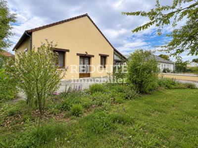 For sale Suippes 4 rooms 100 m2 Marne (51600) photo 0