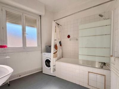 Louer Appartement 40 m2 Talence