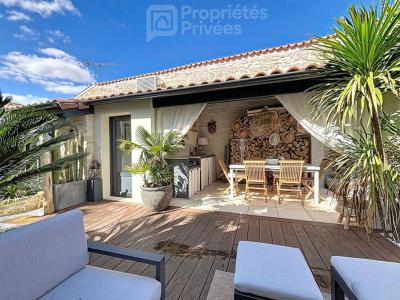 For sale Saint-sauveur-d'aunis 8 rooms 218 m2 Charente maritime (17540) photo 0