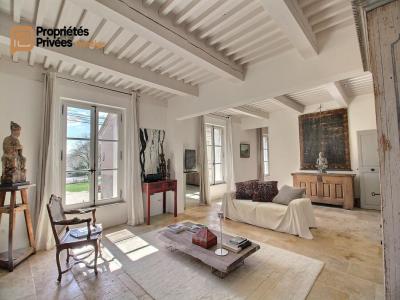 Acheter Prestige Uzes 2350000 euros