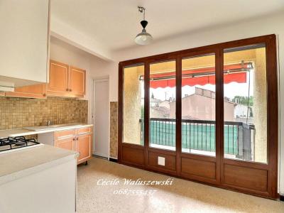 Acheter Appartement 77 m2 Saint-cyr-sur-mer