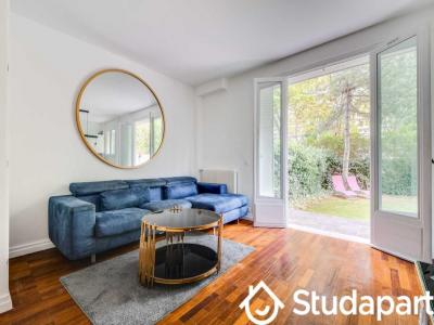 For rent Neuilly-sur-seine 1 room 40 m2 Hauts de Seine (92200) photo 0