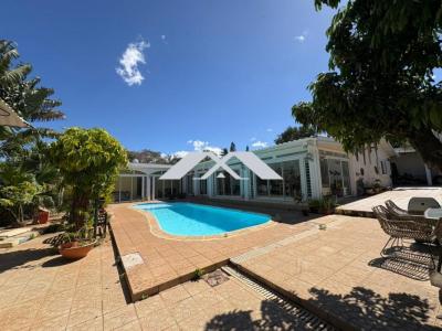 Acheter Maison 330 m2 Saint-pierre