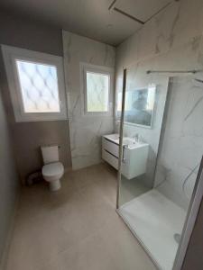For rent Ludon-medoc 4 rooms 120 m2 Gironde (33290) photo 4