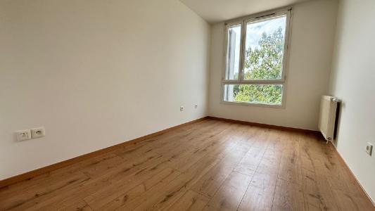 Louer Appartement Fosses 1110 euros