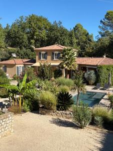 For sale Rochefort-du-gard 6 rooms 172 m2 Gard (30650) photo 0