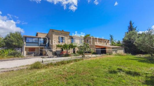 Acheter Maison 190 m2 Uzes