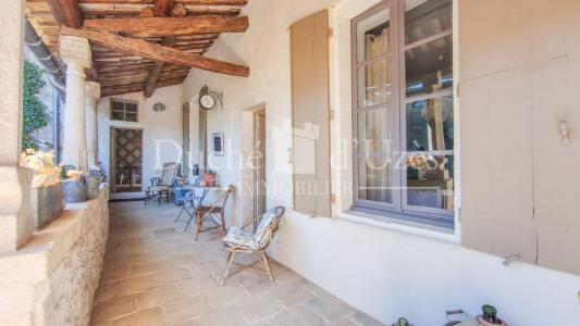 Acheter Prestige Uzes Gard