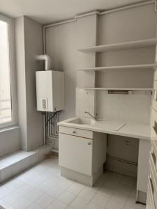 Louer Appartement Lyon-2eme-arrondissement 1825 euros