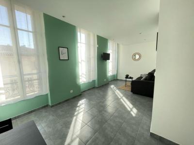 Louer Appartement 28 m2 Marseille-2eme-arrondissement