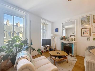 For rent Paris-9eme-arrondissement 2 rooms 48 m2 Paris (75009) photo 0