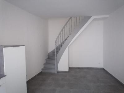 For rent Avesnes-sur-helpe 3 rooms 51 m2 Nord (59440) photo 2