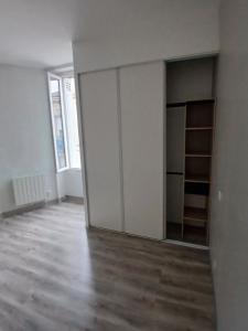 For rent Bordeaux 2 rooms 40 m2 Gironde (33000) photo 0