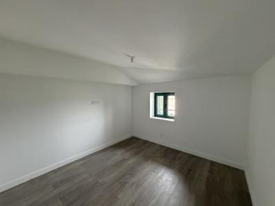 For sale HYPER CENTRE 3 rooms 73 m2 Ain (01240) photo 1