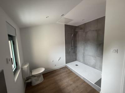 For sale HYPER CENTRE 3 rooms 73 m2 Ain (01240) photo 3