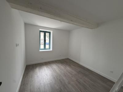 For sale CENTRE DU VILLAGE 3 rooms 79 m2 Ain (01240) photo 2