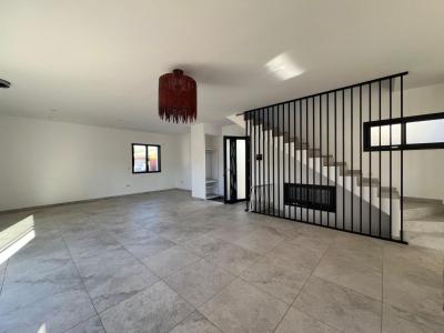 For sale CALME ET R�SIDENTIEL 4 rooms 120 m2 Bouches du Rhone (13190) photo 1