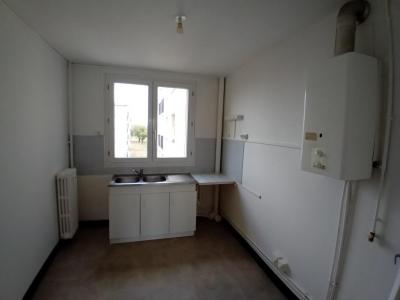 For rent Vouziers 4 rooms 81 m2 Ardennes (08400) photo 0
