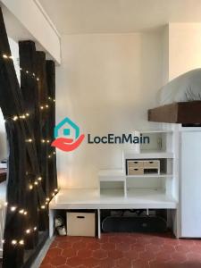 Louer Appartement 30 m2 Paris-20eme-arrondissement