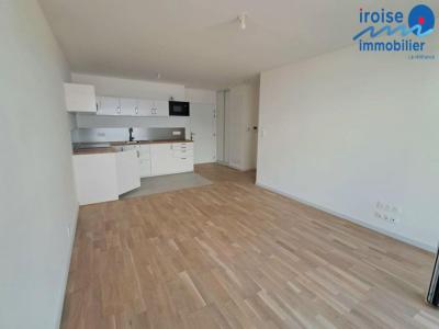 For rent Brest 2 rooms 42 m2 Finistere (29200) photo 0