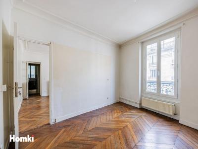 Acheter Appartement Paris-10eme-arrondissement 637900 euros