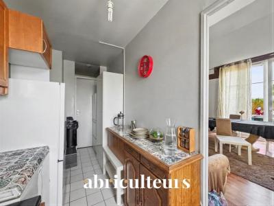 Acheter Appartement Villeneuve-la-garenne 295000 euros
