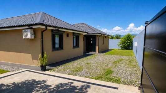 For sale Baie-mahault 4 rooms 112 m2 Guadeloupe (97122) photo 0