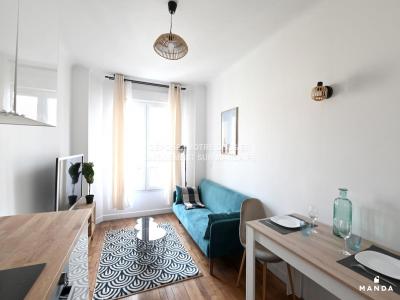 For rent Asnieres-sur-seine 2 rooms 27 m2 Hauts de Seine (92600) photo 0
