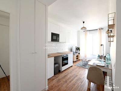 Louer Appartement 27 m2 Asnieres-sur-seine