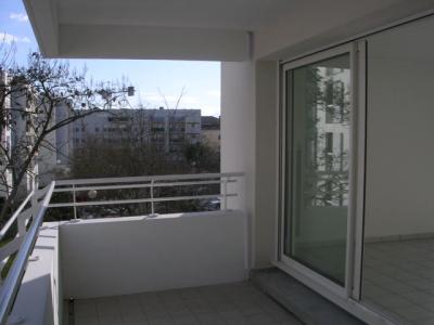 For rent Bordeaux 3 rooms 70 m2 Gironde (33000) photo 2