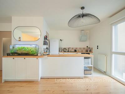 For sale Nantes 4 rooms 89 m2 Loire atlantique (44000) photo 2