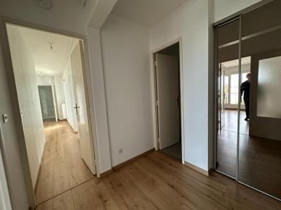 For sale Nantes 4 rooms 85 m2 Loire atlantique (44300) photo 3