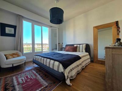 For sale Angers 4 rooms 93 m2 Maine et loire (49000) photo 4