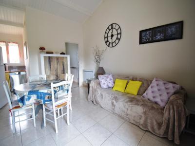 For sale Olonne-sur-mer 3 rooms 46 m2 Vendee (85340) photo 2