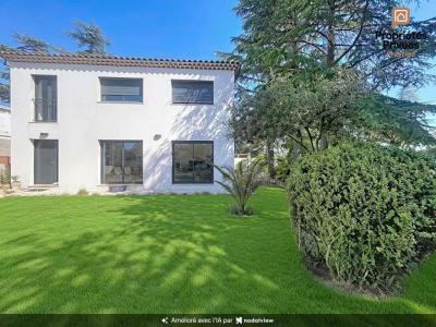 For sale Saint-maximin-la-sainte-baume 6 rooms 140 m2 Var (83470) photo 0