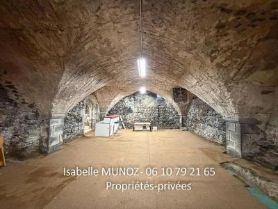 For sale Riom 5 rooms 122 m2 Puy de dome (63200) photo 2