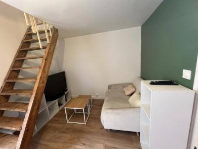 For rent Bordeaux 1 room 21 m2 Gironde (33000) photo 2