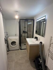 For rent Bordeaux 1 room 21 m2 Gironde (33000) photo 4