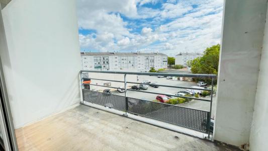 For sale Angers 3 rooms 75 m2 Maine et loire (49000) photo 2