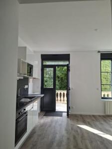 For rent Precy-sur-oise 2 rooms 44 m2 Oise (60460) photo 2