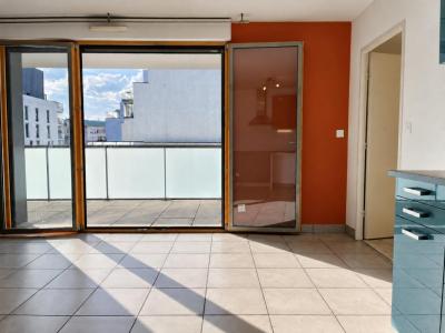 For sale Lyon-8eme-arrondissement 3 rooms 58 m2 Rhone (69008) photo 2