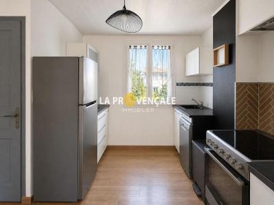 For sale Gardanne 4 rooms 76 m2 Bouches du Rhone (13120) photo 3