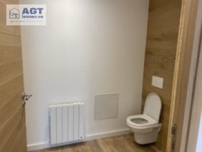Louer Local commercial Beauvais 7920 euros