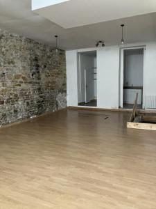 Annonce Location Local commercial Lyon-7eme-arrondissement 69