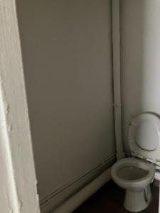 Louer Local commercial Lyon-7eme-arrondissement 9072 euros