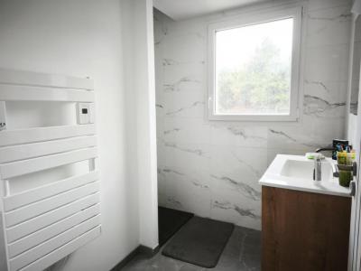 For sale Marzan 3 rooms 65 m2 Morbihan (56130) photo 4