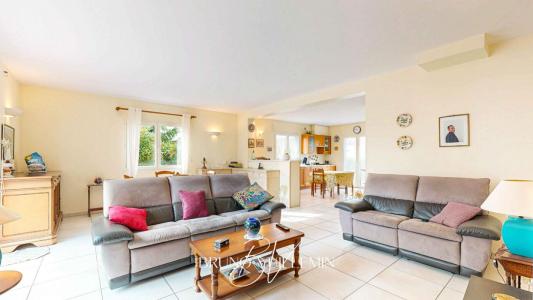 Acheter Maison Villemoustaussou 300000 euros