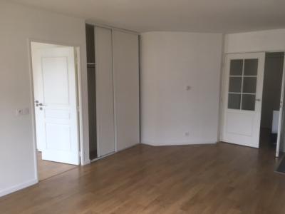 For rent Clichy 2 rooms 44 m2 Hauts de Seine (92110) photo 1
